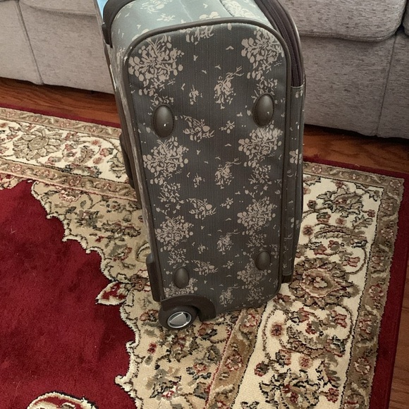 Protocol 2-Piece Luggage & Tote Set - Picture 5 of 16